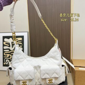 Chanel 200 hobo 35 24 Crossbody Bag