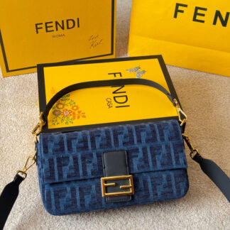 Fendi p160 GET 26 Bag 15 cm