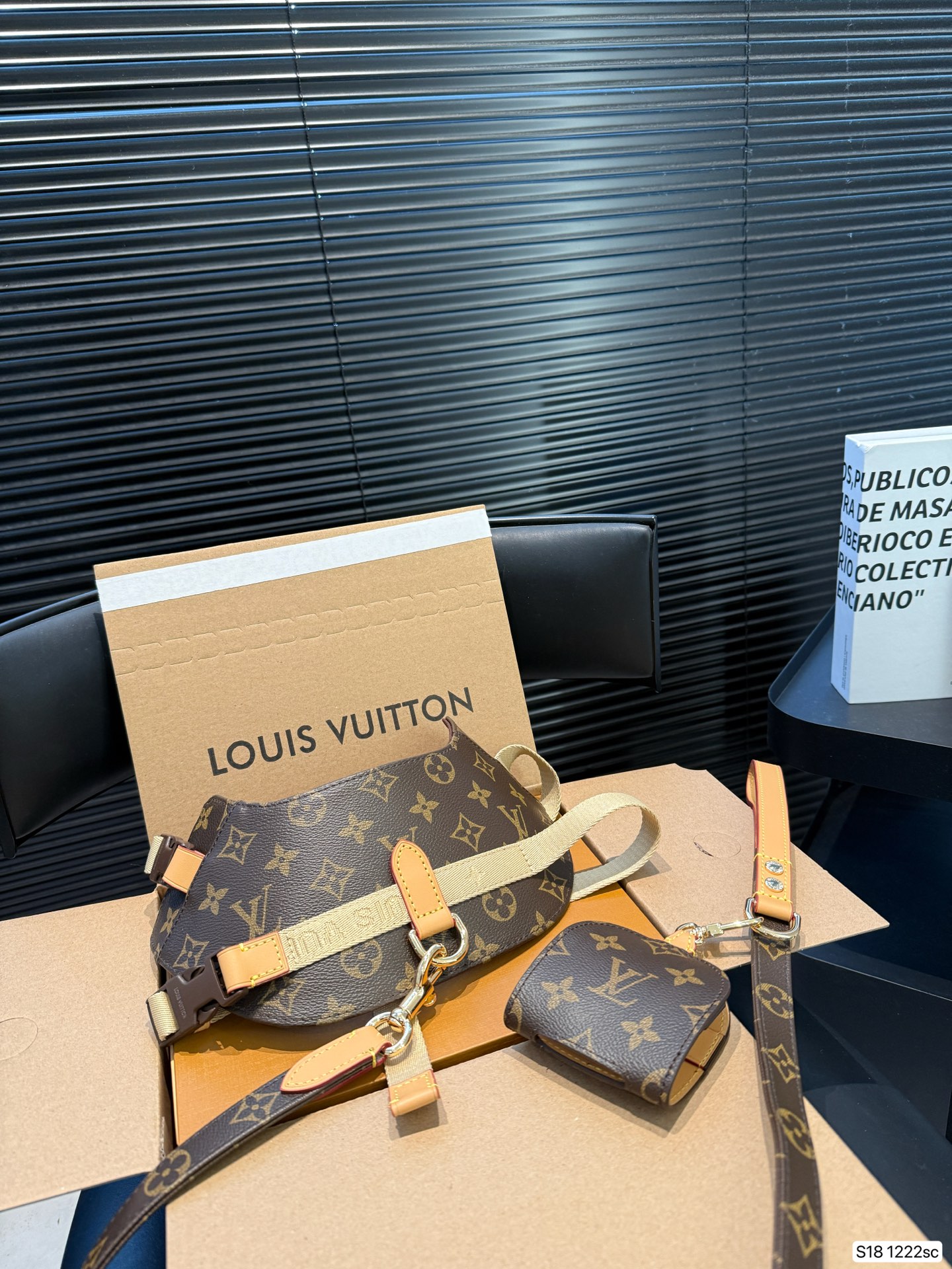 Designer 26 11 1222 Bag