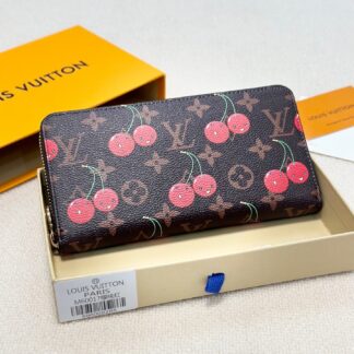 Louis Vuitton X10 Wallet