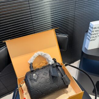 Louis Vuitton Leather Handbag