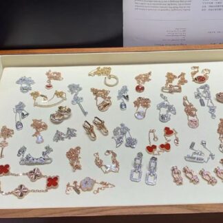 Chanel Jewelry Accessories