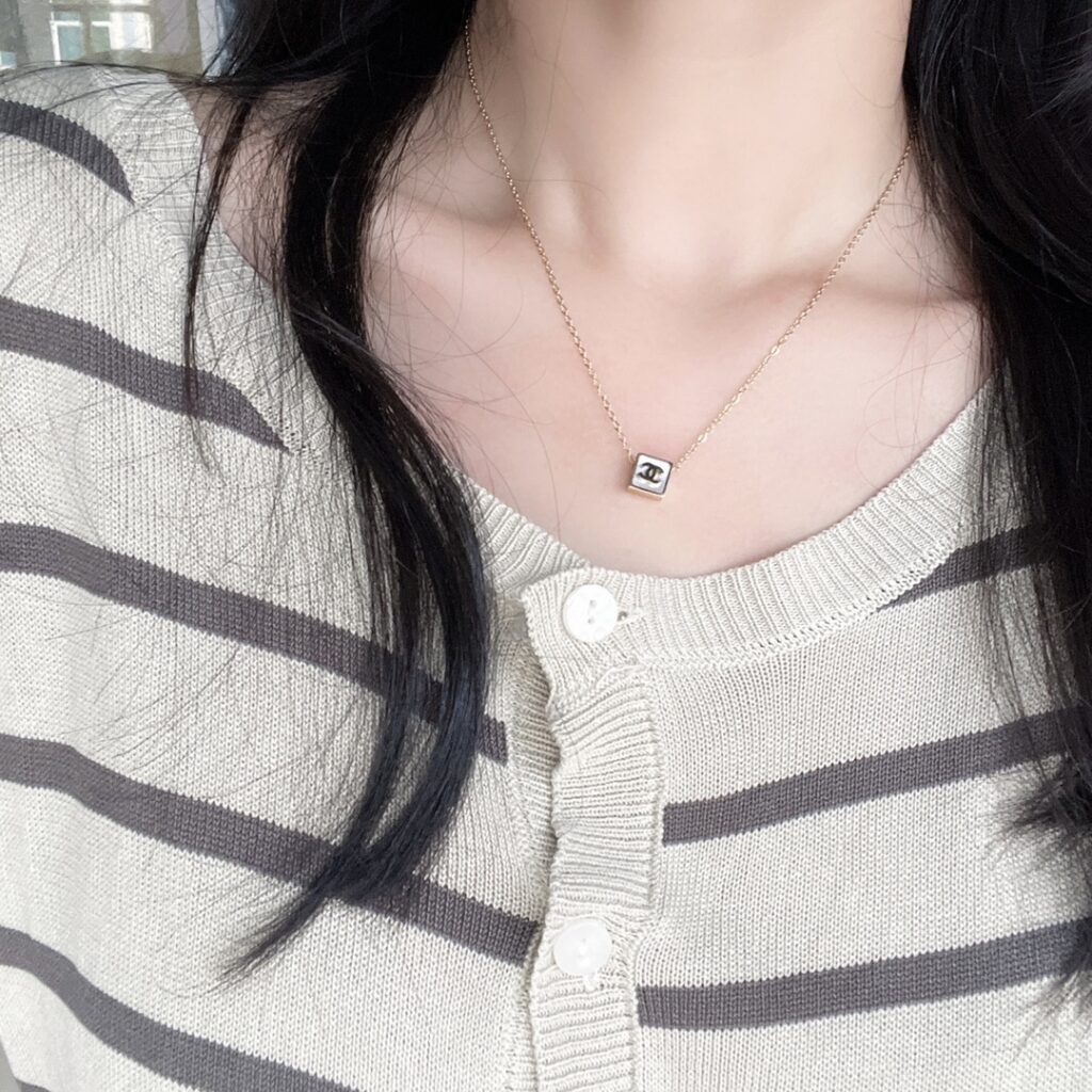 Designer Necklace editorial product context 1