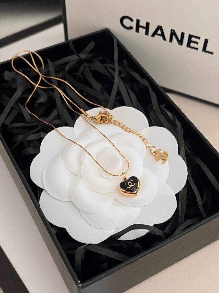 Designer Necklace editorial product context 1