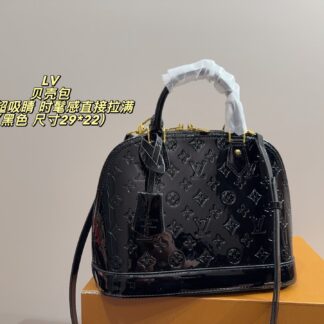 Louis Vuitton P145 29 22 Bag 29 x 22 cm
