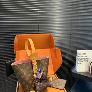 Louis Vuitton P175 ALL IN BB 17 18 Bucket Bag