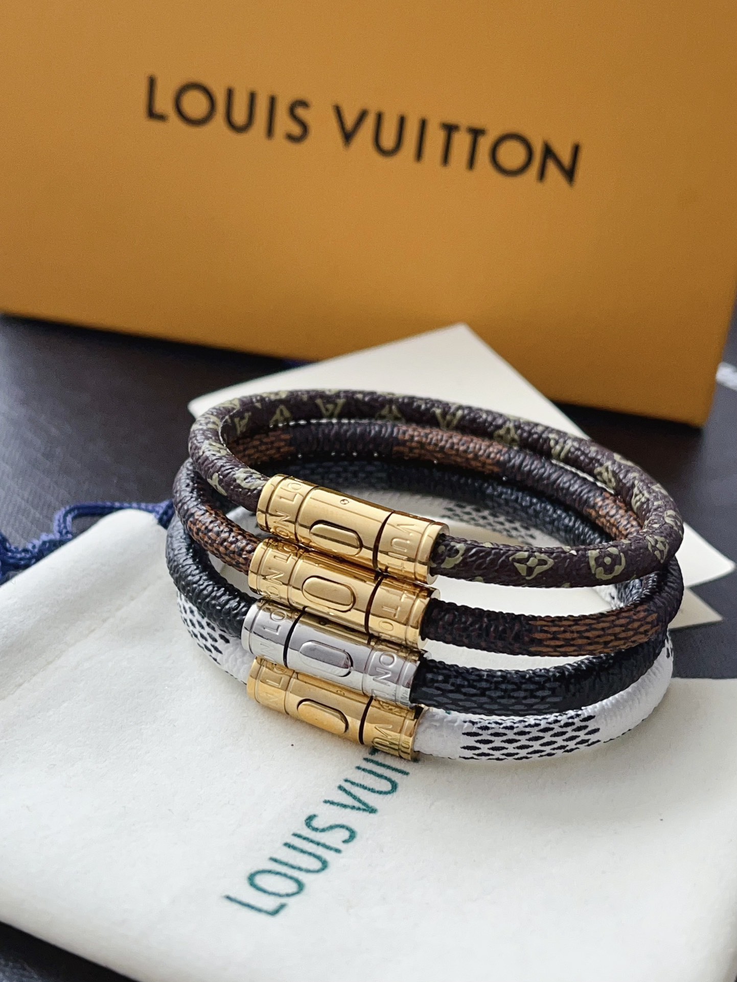 Designer S434 Bracelet