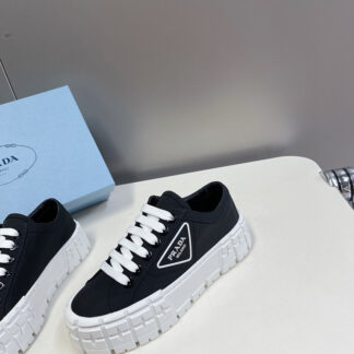 Prada montecarlo re-edition 2005 suede sneakers