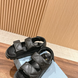 Prada sneaker