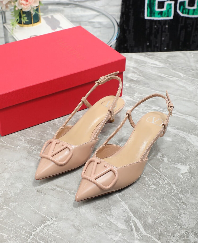 Valentino 40mm VLogo Signature slingback pumps editorial product context 1