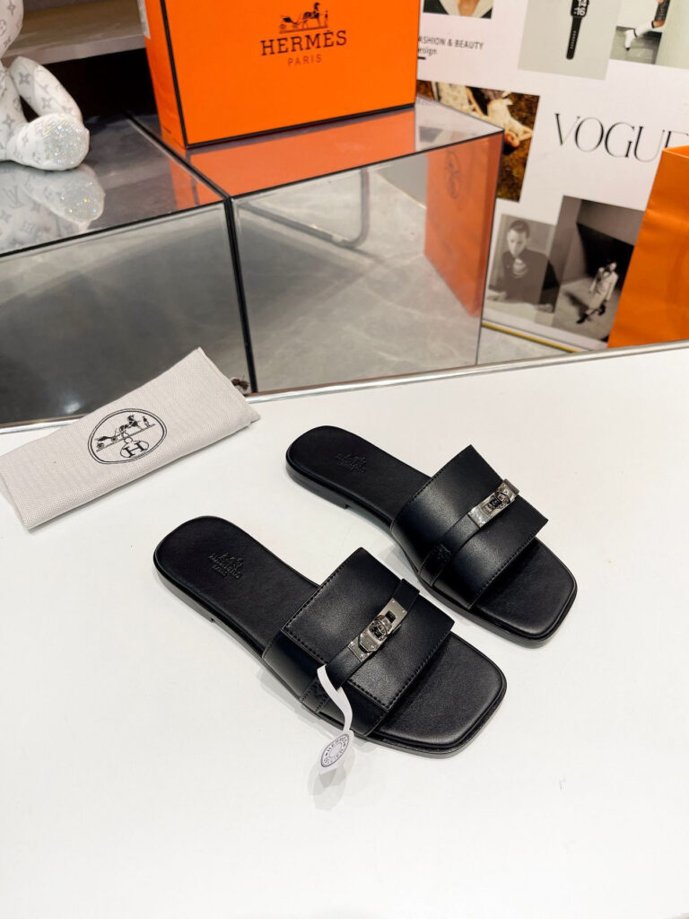 Hermes Giulia Sandal Sandals editorial product context 1