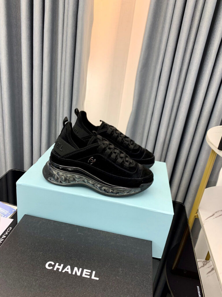 Cl Sneakers editorial product context 1