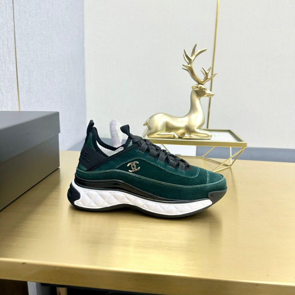 Cl Sneakers editorial product context 1