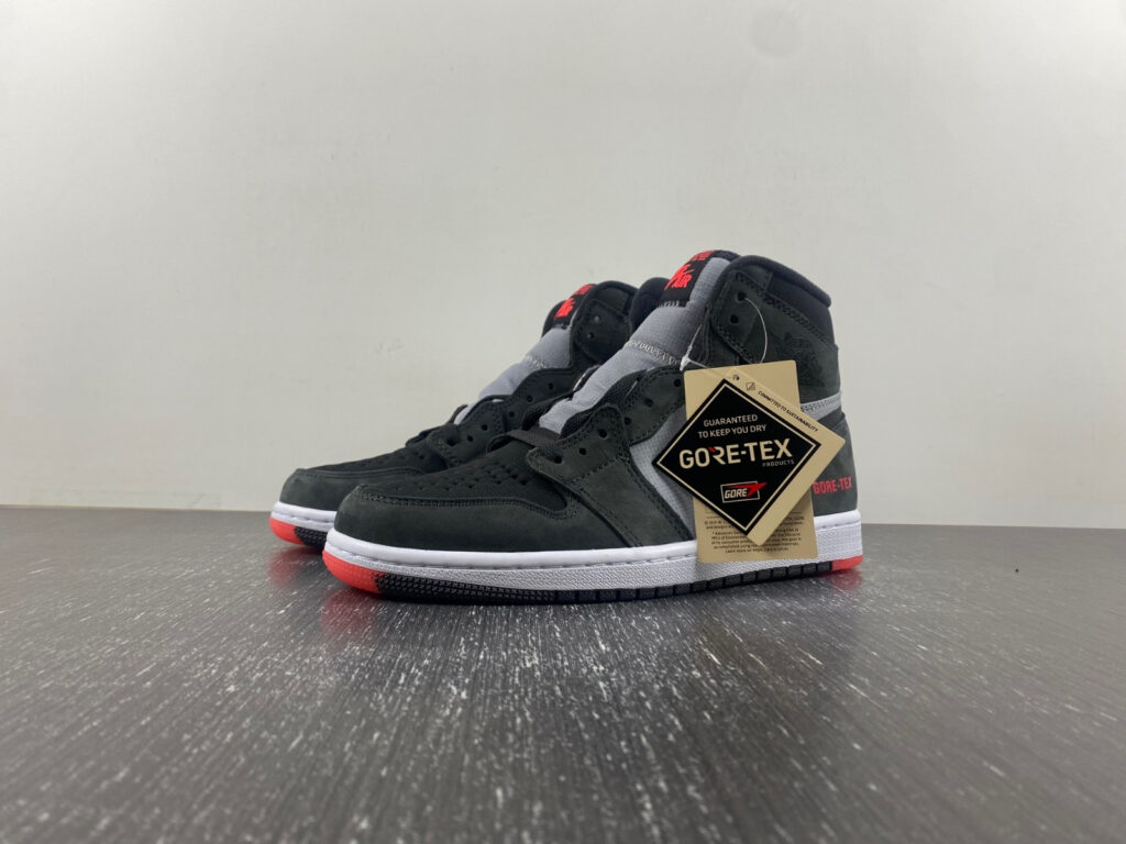 Air Jordan 1 Element “bred” Piece editorial product context 1