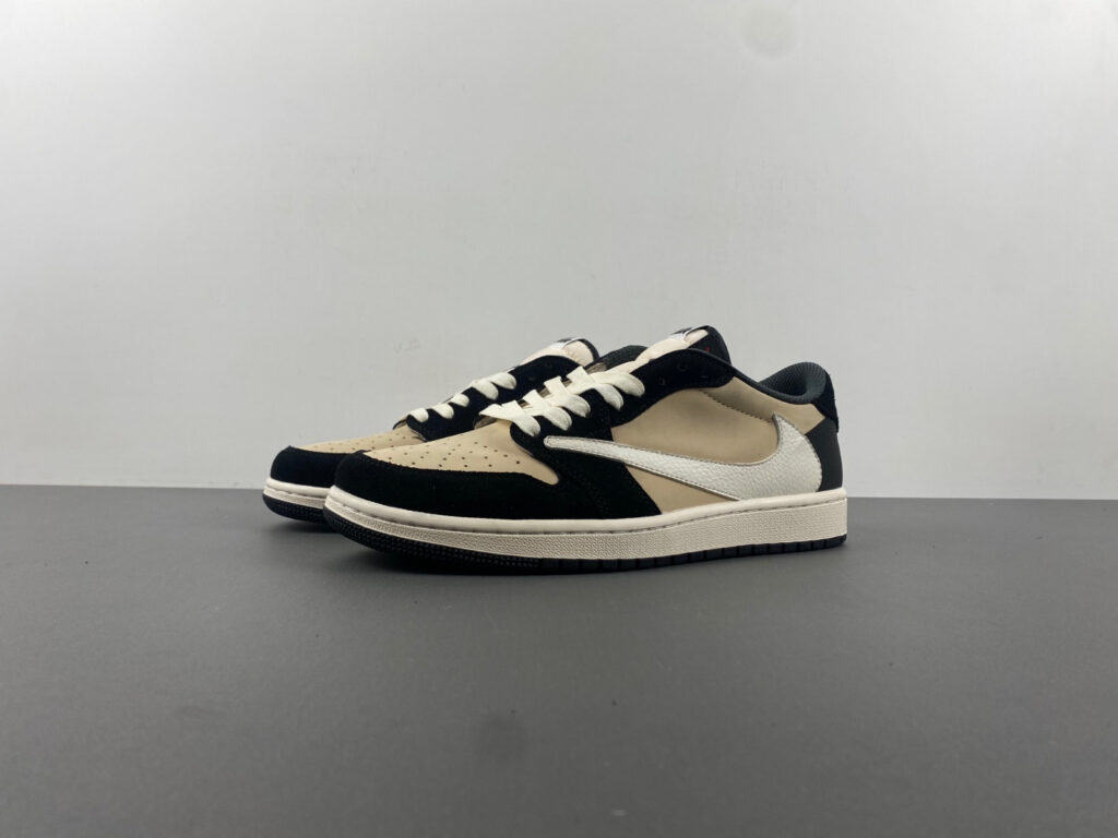 Air Jordan Travis Scott Air Jordan 1 Low Og Pale Vanilla Clutch editorial product context 1