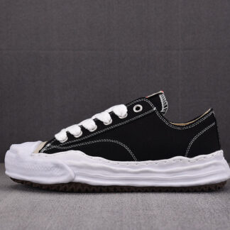 Loewe L0ew* ballet runner