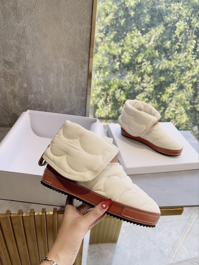 ChloÉ ChloÉ Maxie Padded Bootie Boots editorial product context 1