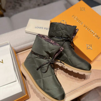 Ch**an louboutin boots