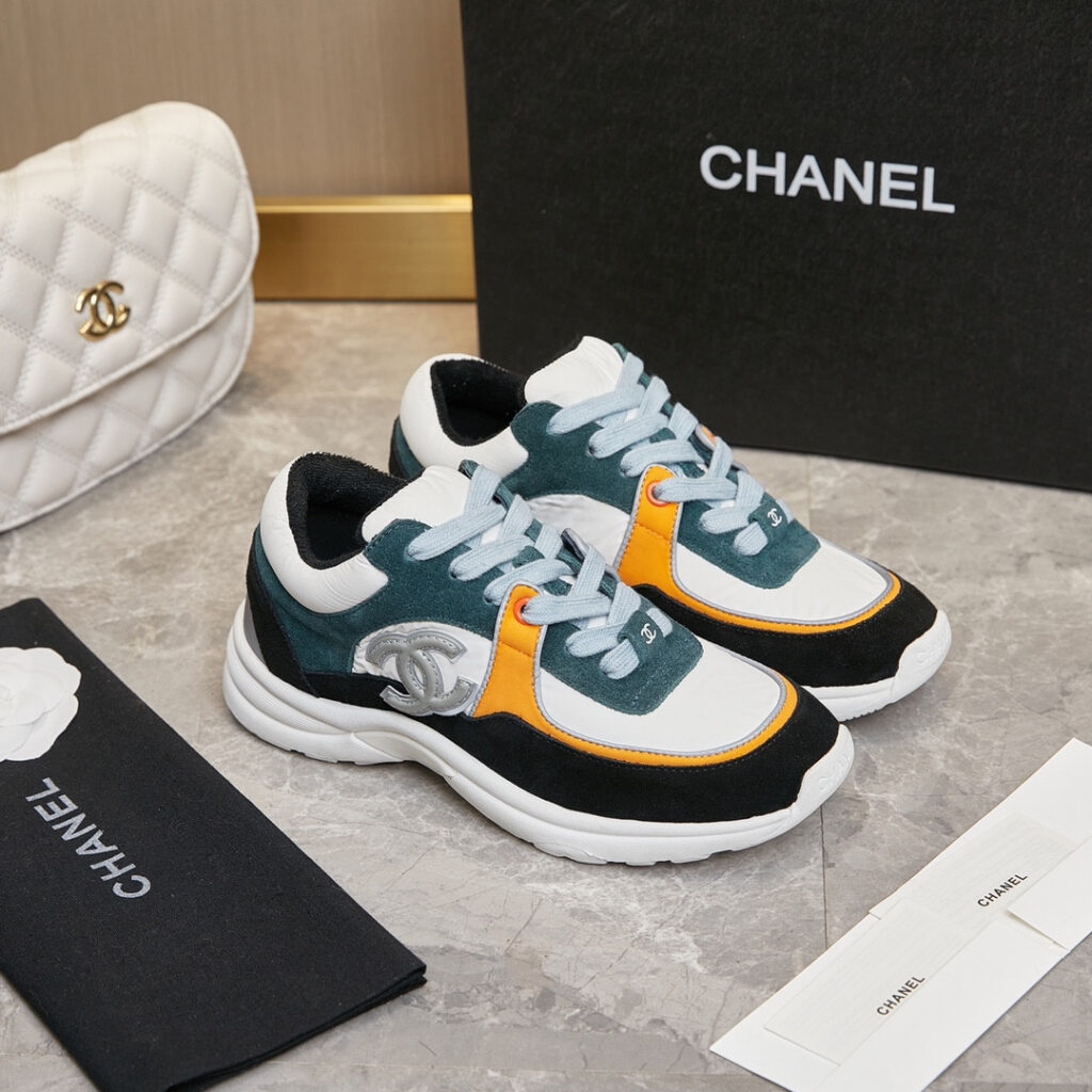 Cl Sneakers editorial product context 1