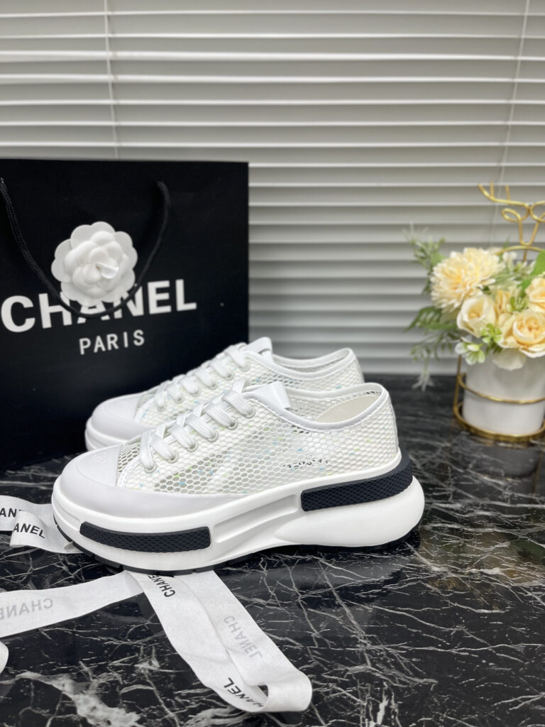 Cl Sneakers editorial product context 1