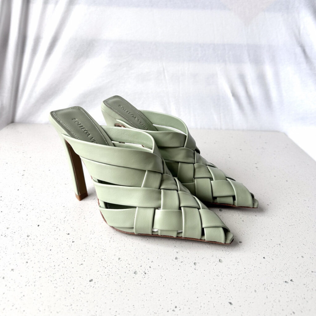 Bottega Veneta Alfie Mule Piece 10 cm editorial product context 1