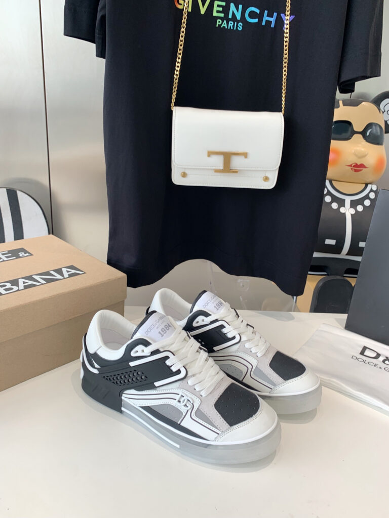 Dolce&gabbana Sneakers editorial product context 1