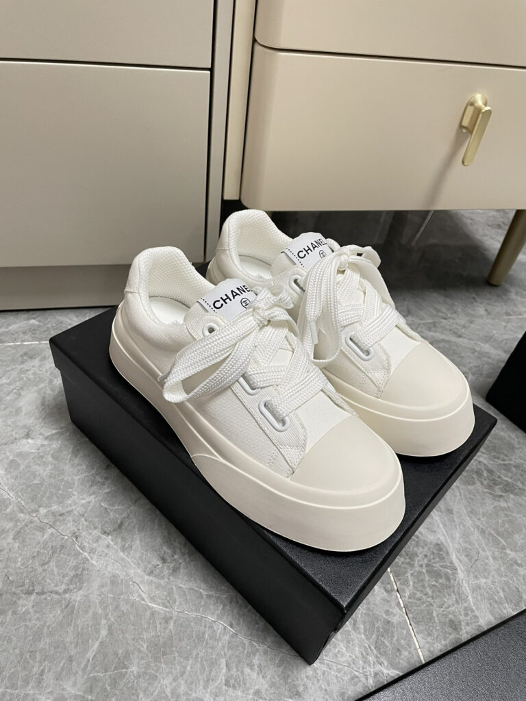 Cl Sneakers editorial product context 1
