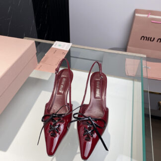 Loewe L0ew* ballet runner