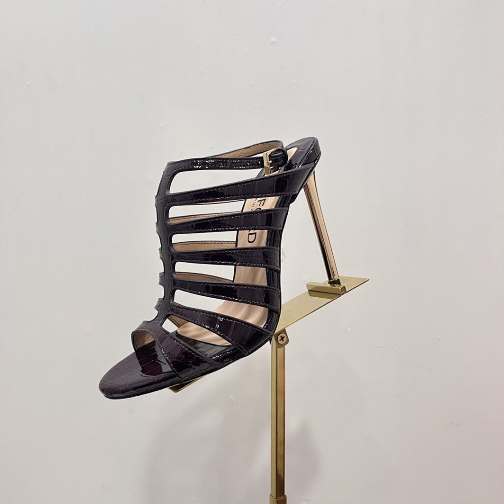 Tom Fordheels 10.5cm Pumps editorial product context 1