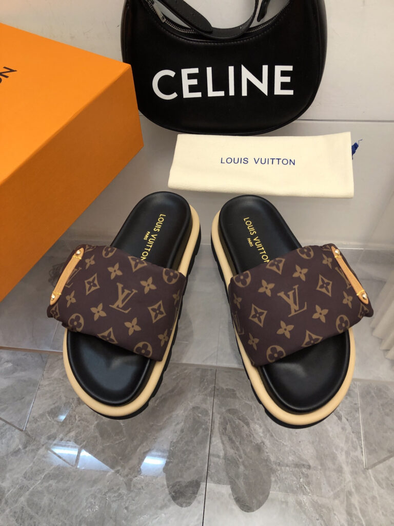 Louis Vuitton Pool Pillow Comfort Mule Piece editorial product context 1