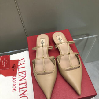 Valentino Mules