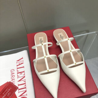 Valentino Mules