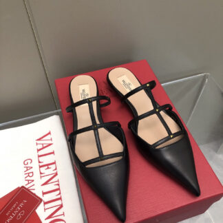 Valentino Mules