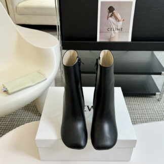 Ji*y Ch* scarlett-high boots 8.5cm