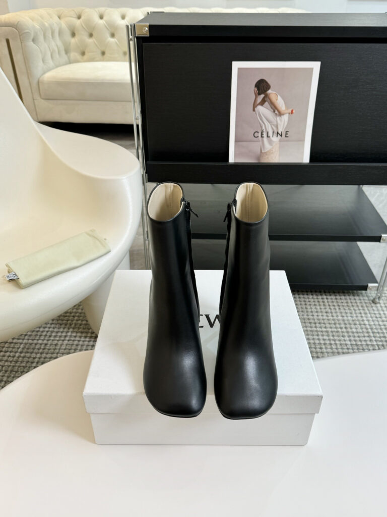 Lowee Boots editorial product context 1