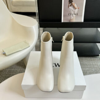 Ji*y Ch* scarlett-high boots 10cm