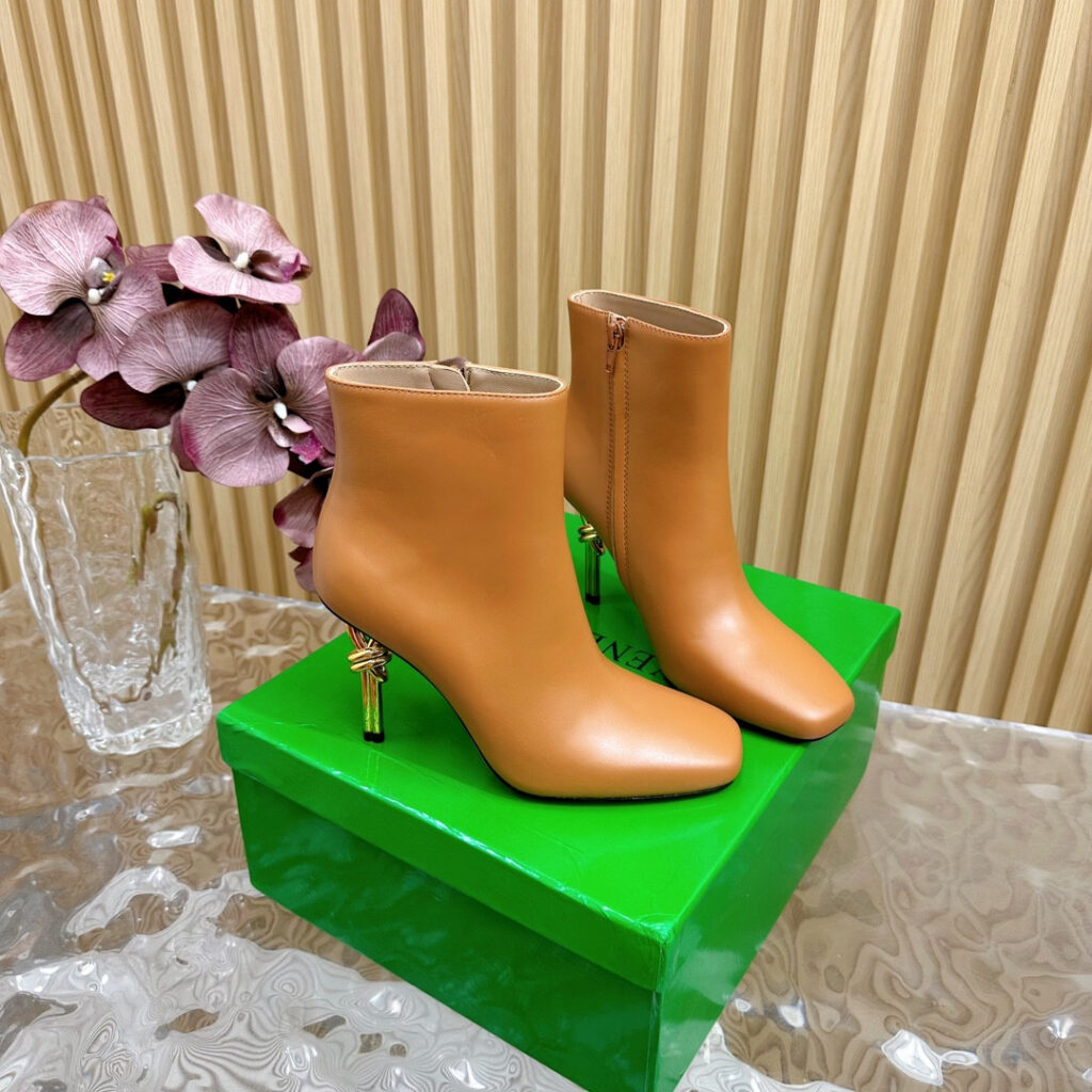 Bottega Veneta Knot Ankle Boot Boots editorial product context 1