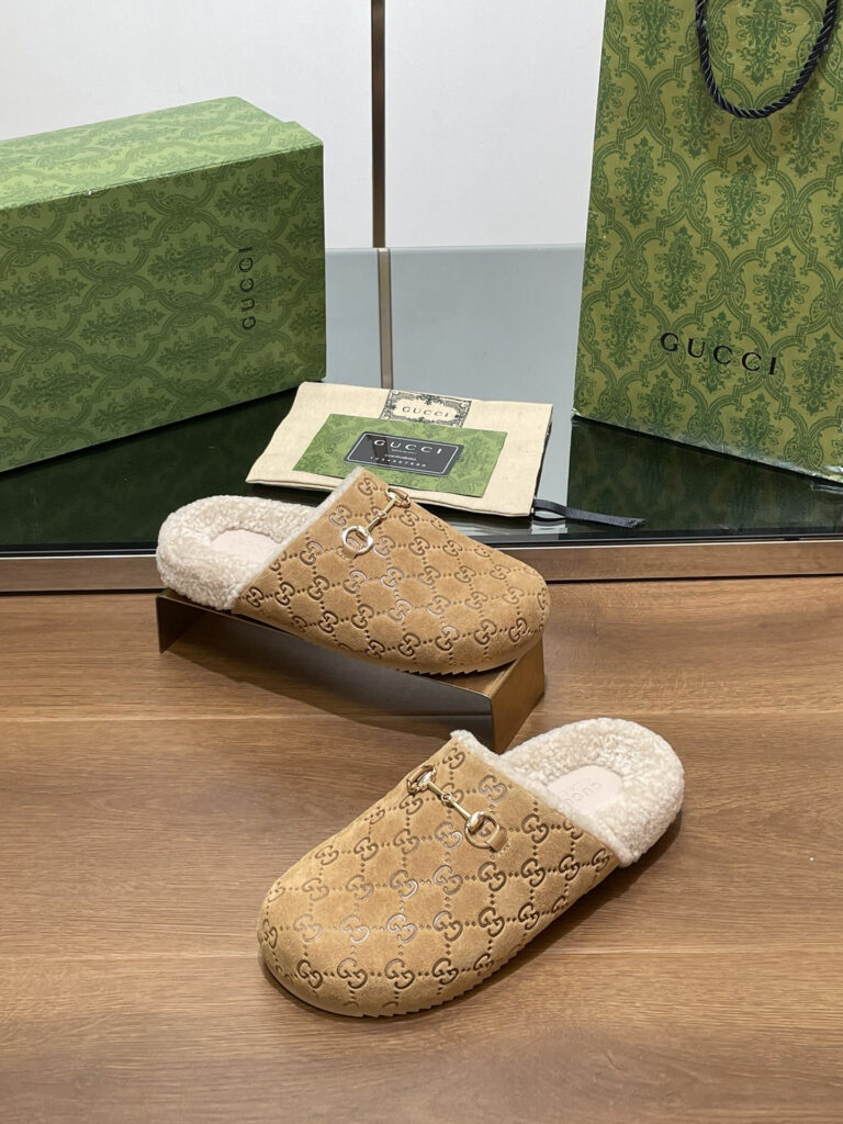 Gucci Horsebit Slipper Sandals editorial product context 1