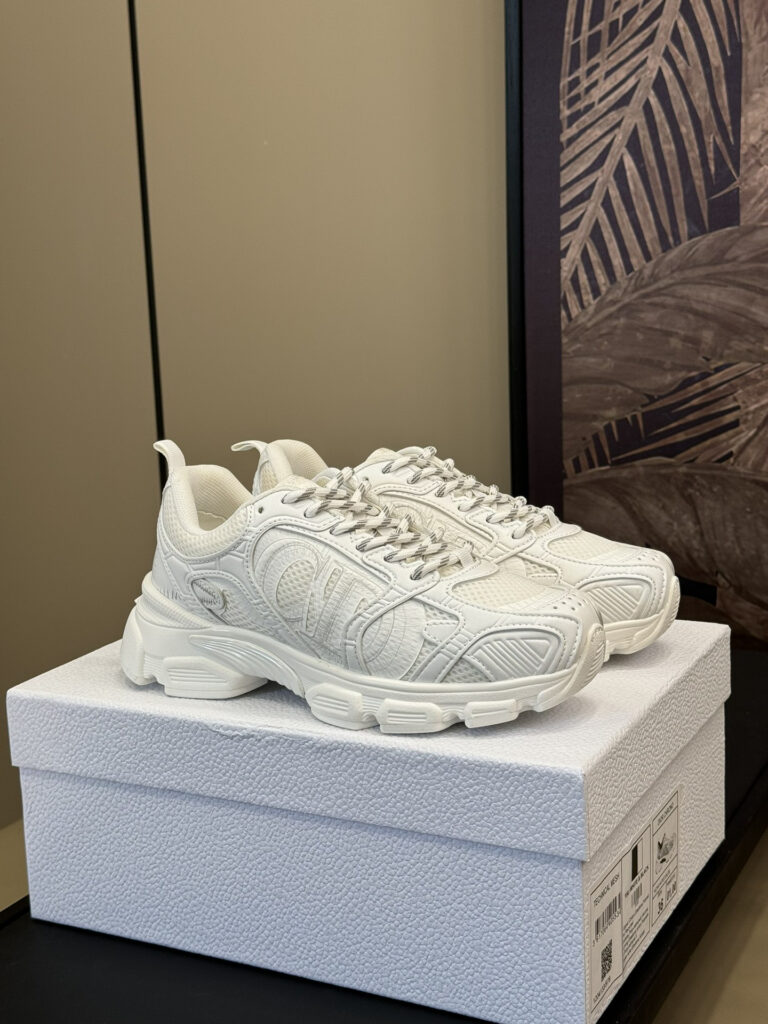 Dior Chrono Sneakers editorial product context 1