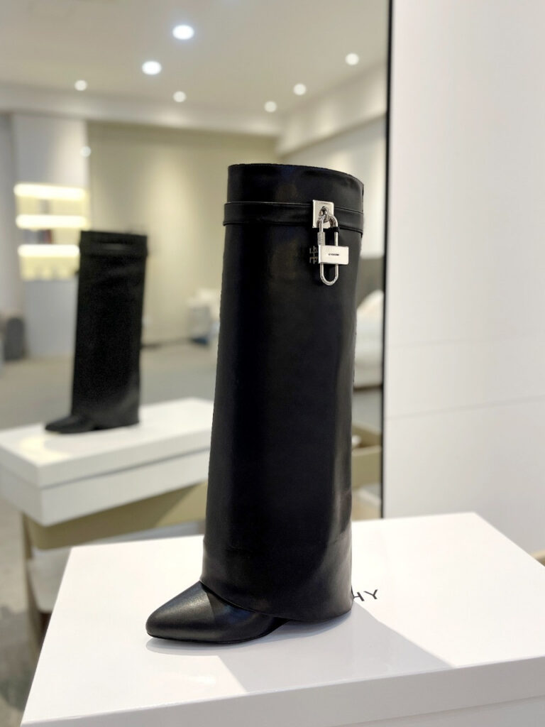 Gienvchy Boots editorial product context 1