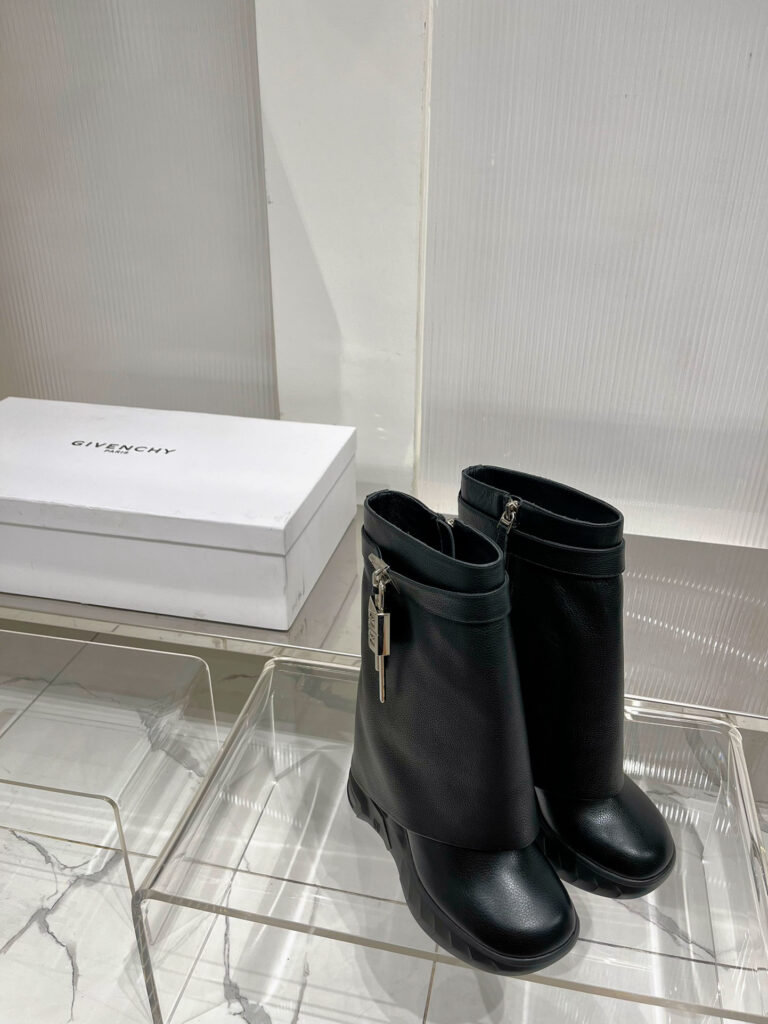 Gienvchy Boots editorial product context 1