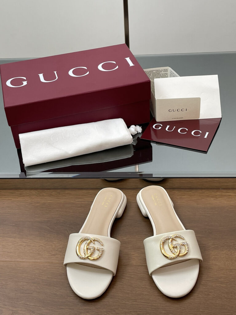 Gucci Women's Sandal Sandals editorial product context 1