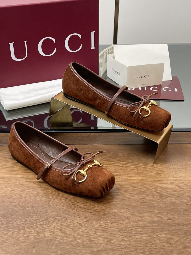 Gucci Flat Flats editorial product context 1