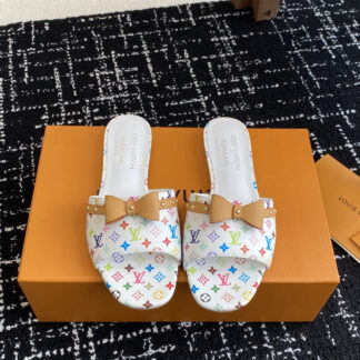 Louis Vuitton slippers
