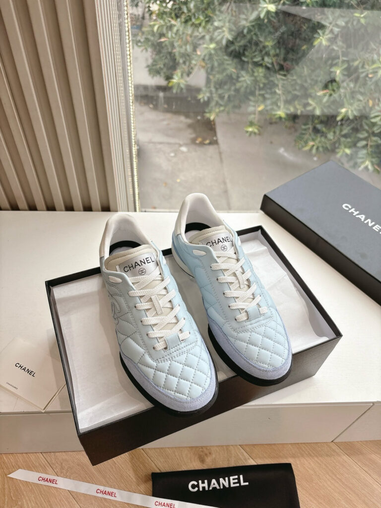 Cl Sneakers editorial product context 1
