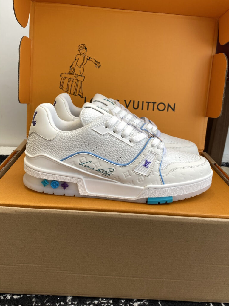 Louis Vuitton 25ss Trainer Sneakers editorial product context 1