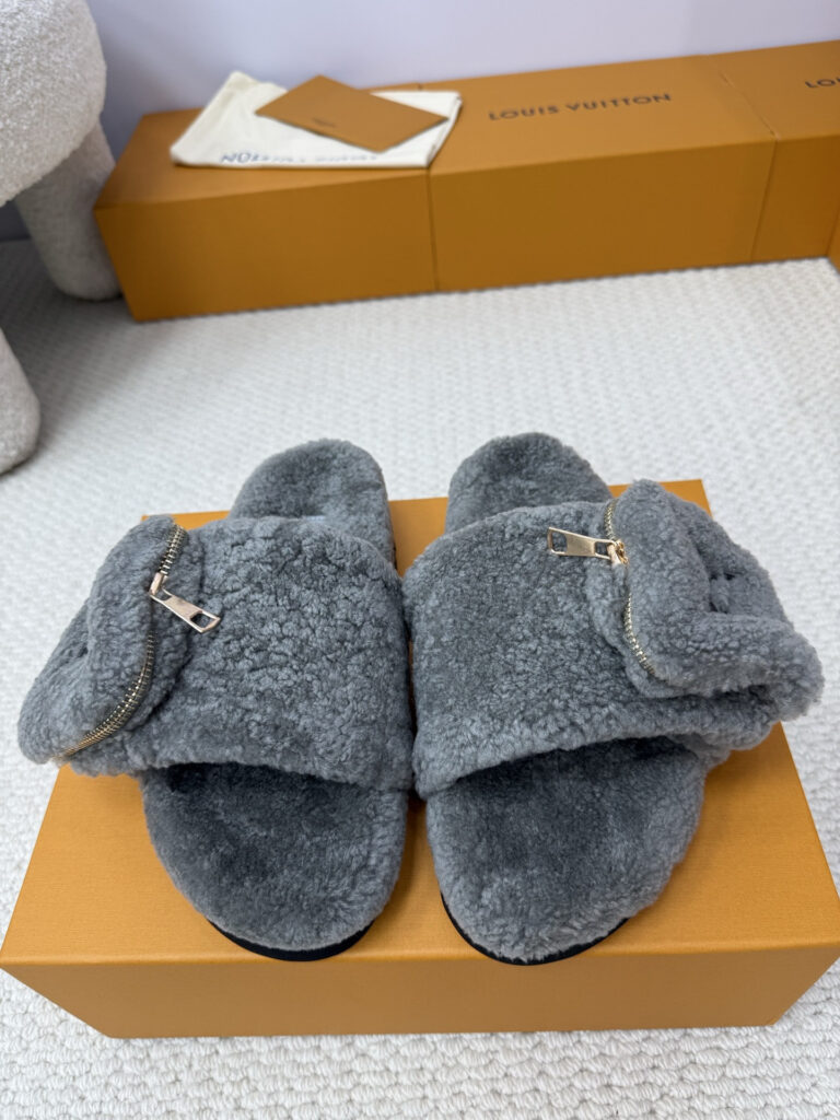 Louis Vuitton slides editorial product context 1