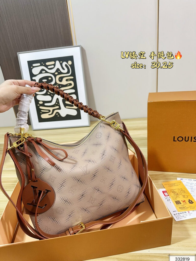 Louis Vuitton Multicolor Crossbody Bag editorial product context 1