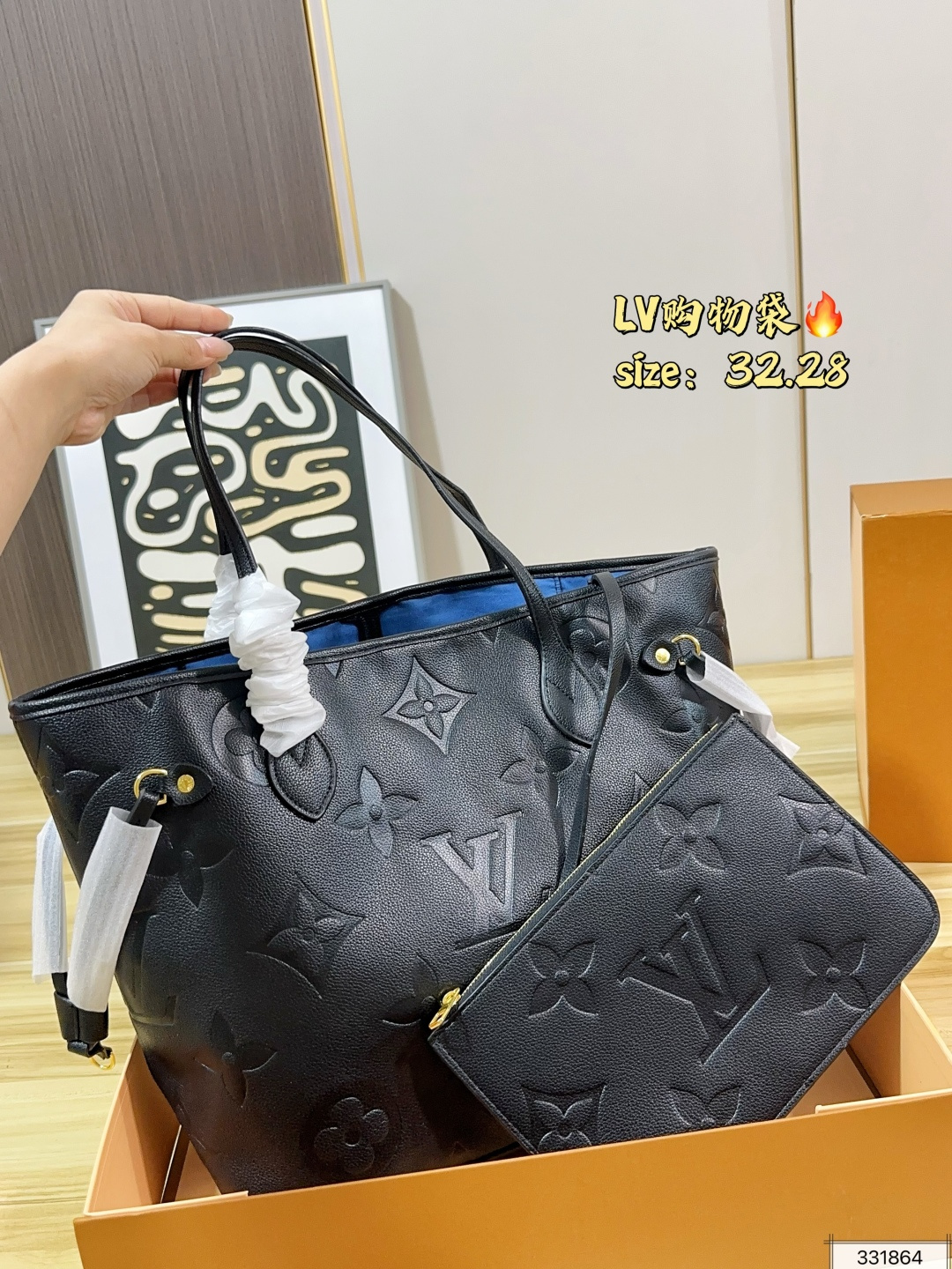 Louis Vuitton Gray Bag - Image 3