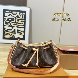 Louis Vuitton Crossbody Bag